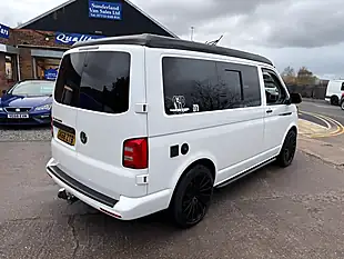 Used 2018 Volkswagen Transporter Startline White - Interior and Exterior details 4