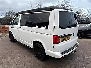 Used 2018 Volkswagen Transporter Startline White - Interior and Exterior details 5