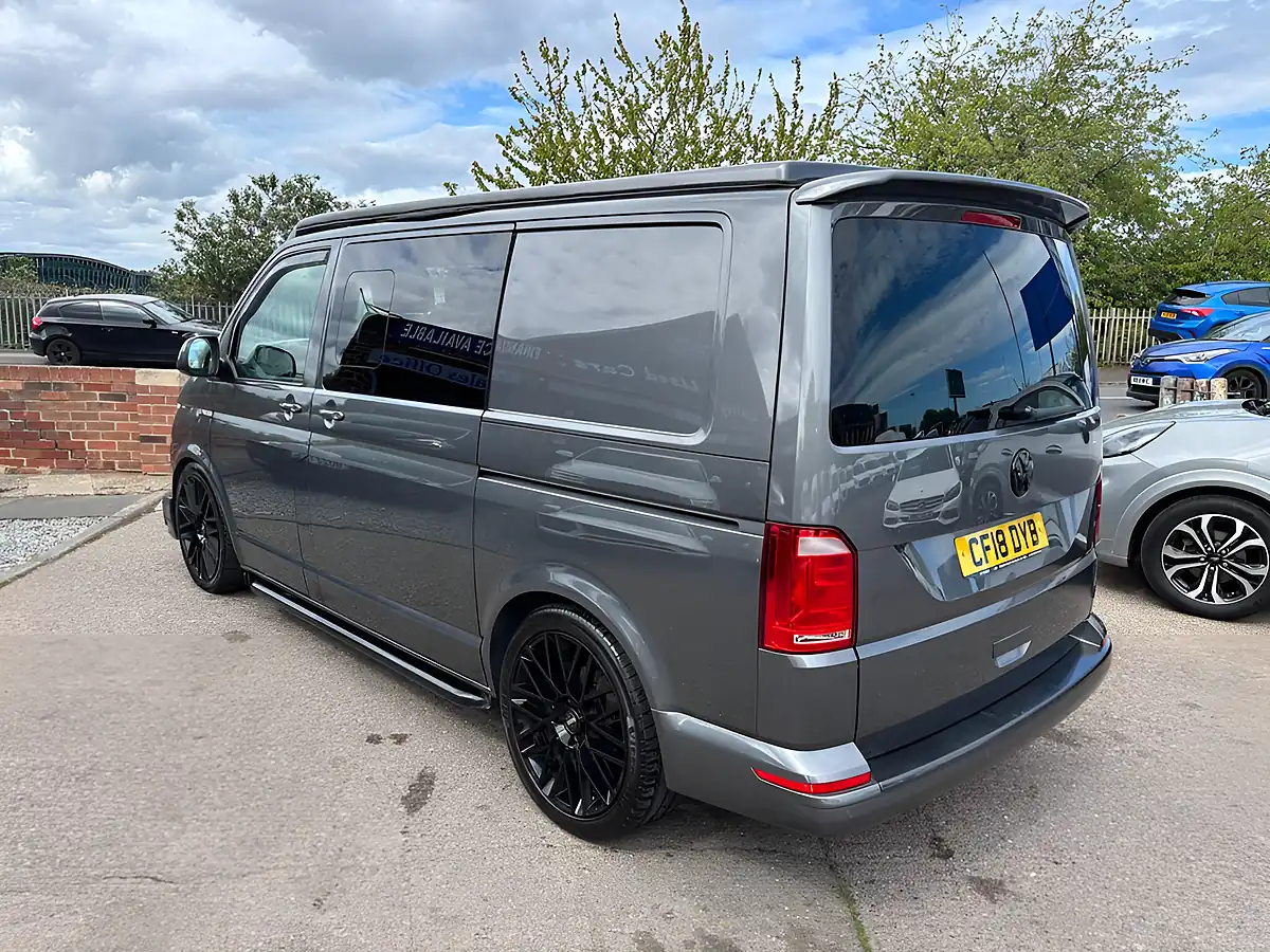 Used 2018 Volkswagen Transporter T32 Highline Kombi Grey - Interior and Exterior details 11