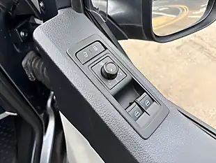 Used 2018 Volkswagen Transporter T32 Highline Kombi Grey - Interior and Exterior details 12