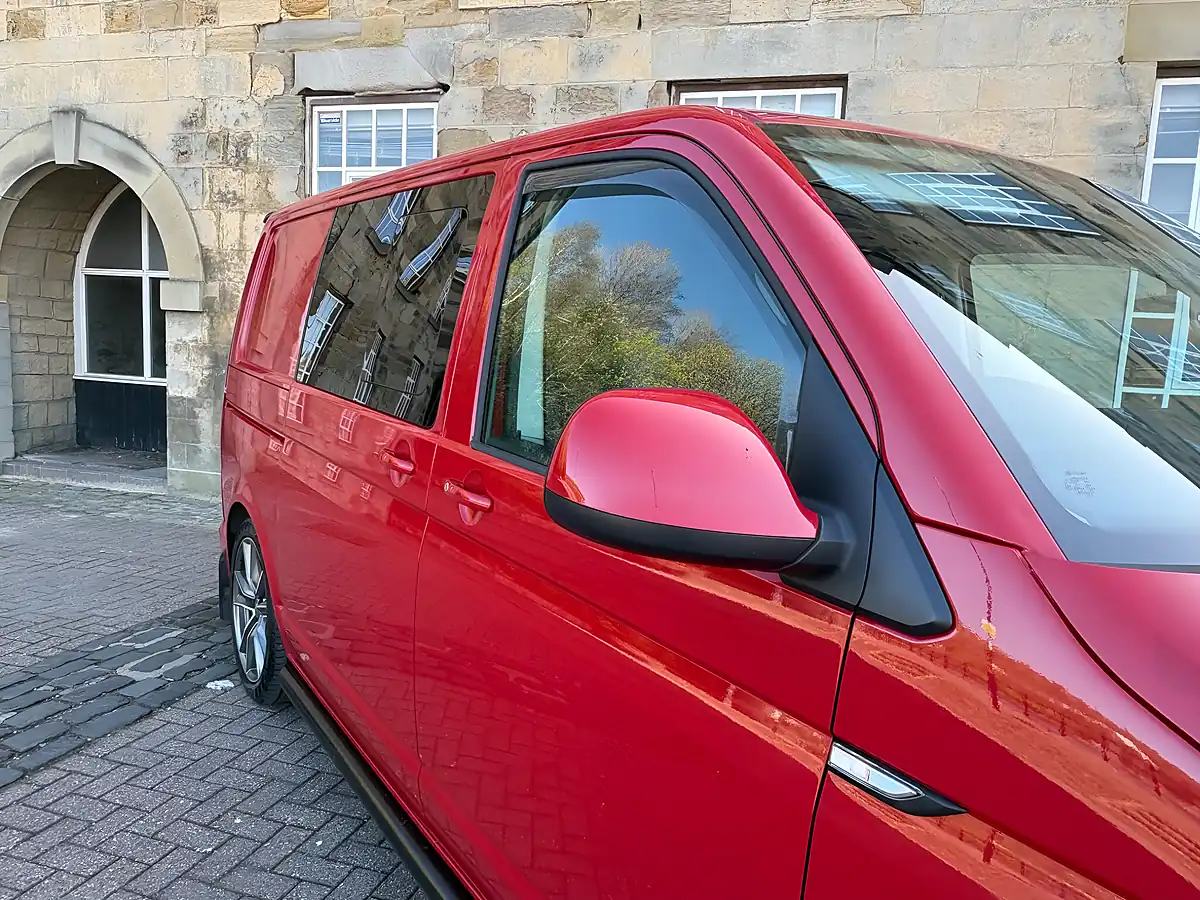 Used 2018 Volkswagen Transporter T32 Highline Kombi Red - Interior and Exterior details 18