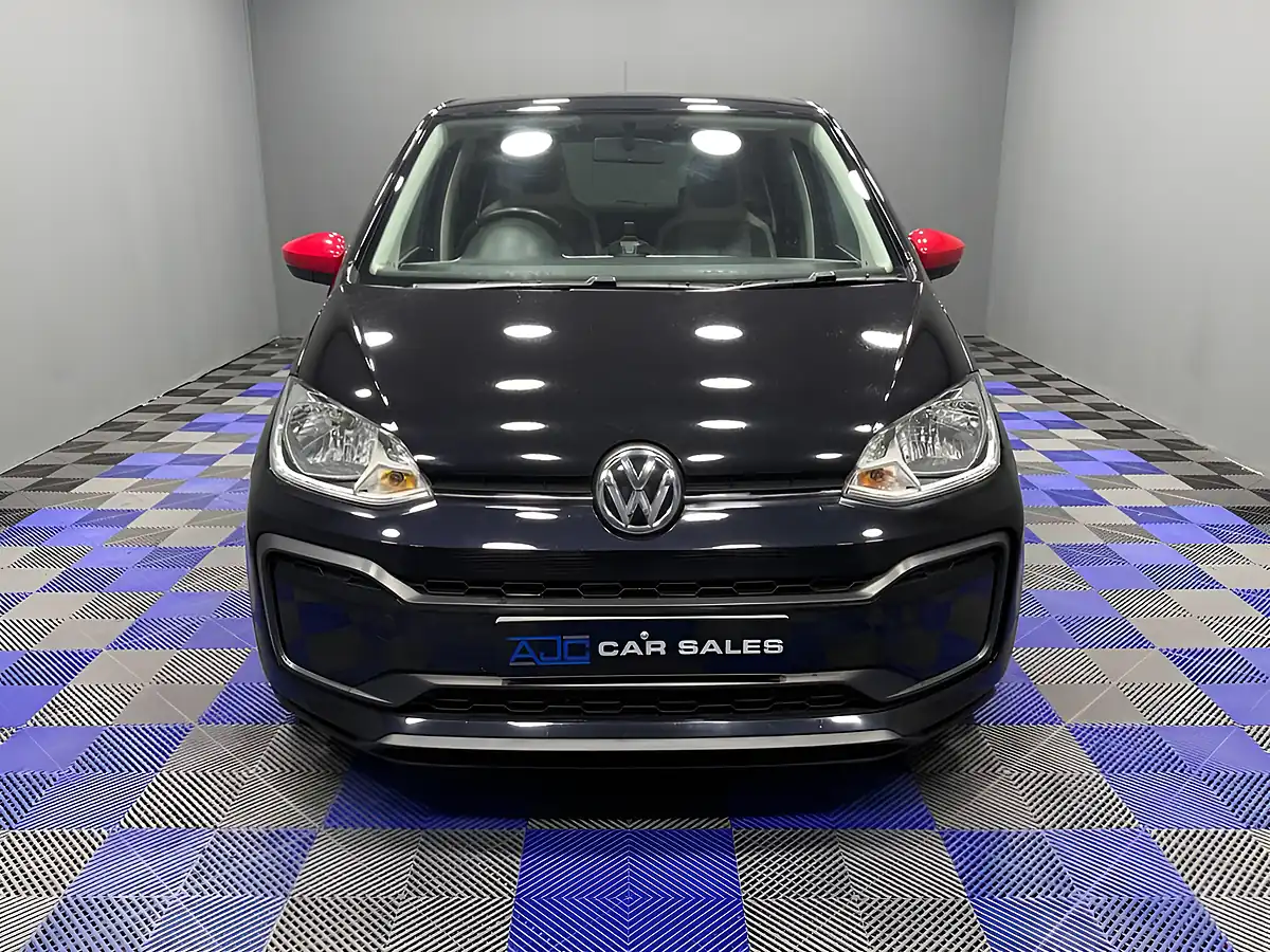 Used 2018 Volkswagen Up! Beats Deep Black Pearl - Interior and Exterior details 4