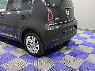 Used 2018 Volkswagen Up! Beats Deep Black Pearl - Interior and Exterior details 9