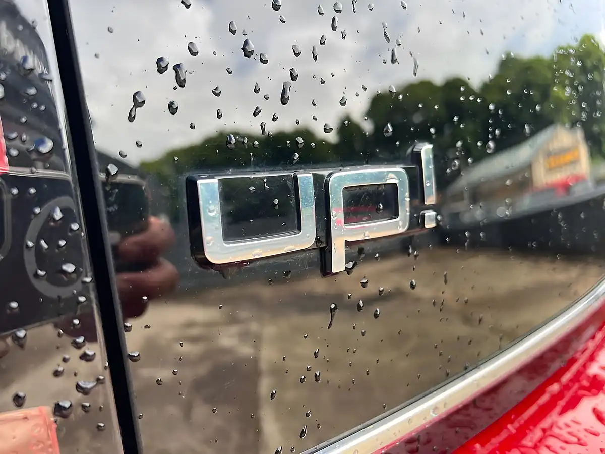 Used 2018 Volkswagen Up! Beats Red - Interior and Exterior details 12