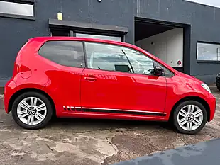 Used 2018 Volkswagen Up! Beats Red - Interior and Exterior details 3