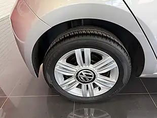Used 2018 Volkswagen Up! Beats Silver - Interior and Exterior details 3