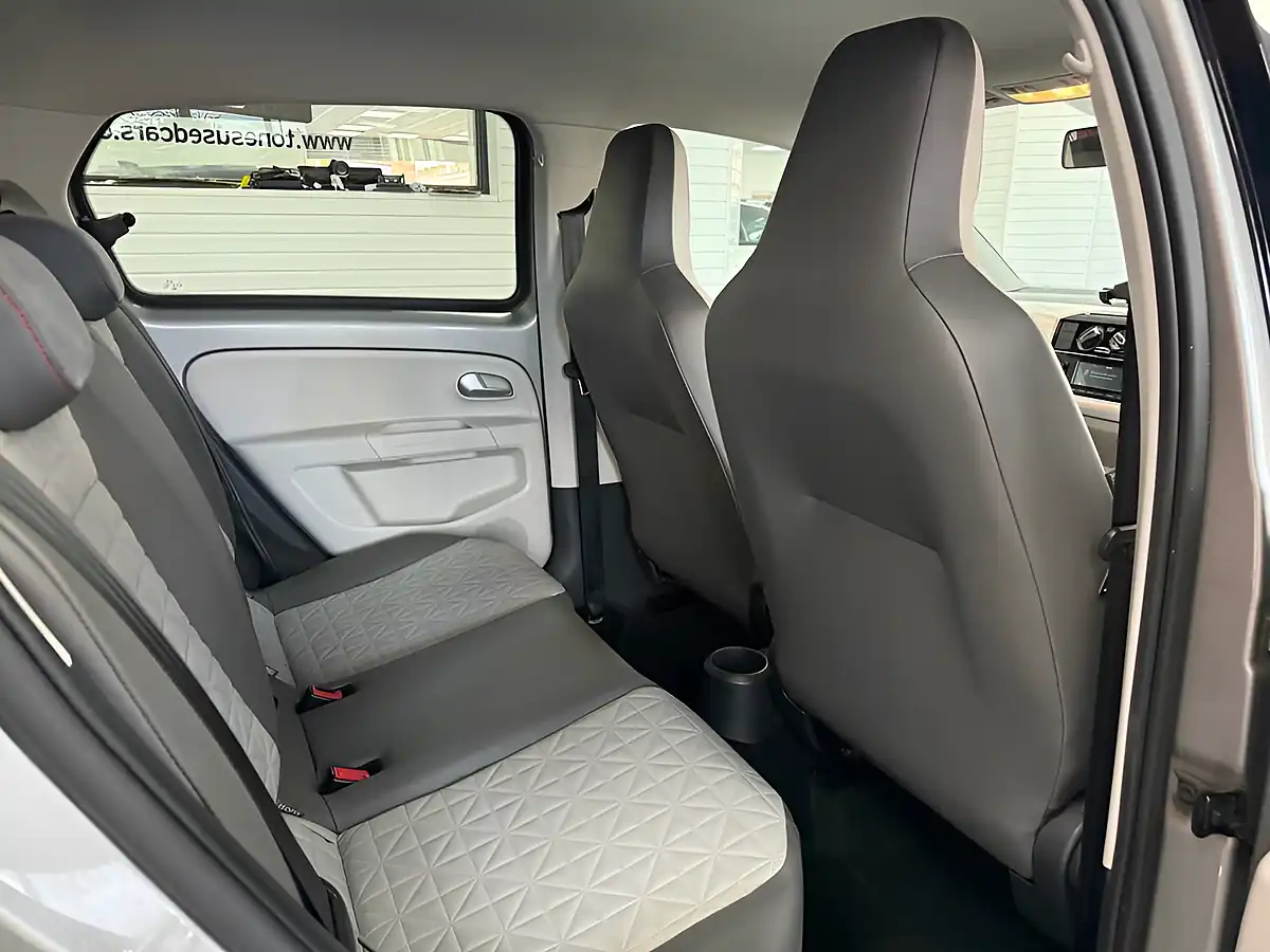 Used 2018 Volkswagen Up! Beats Silver - Interior and Exterior details 4