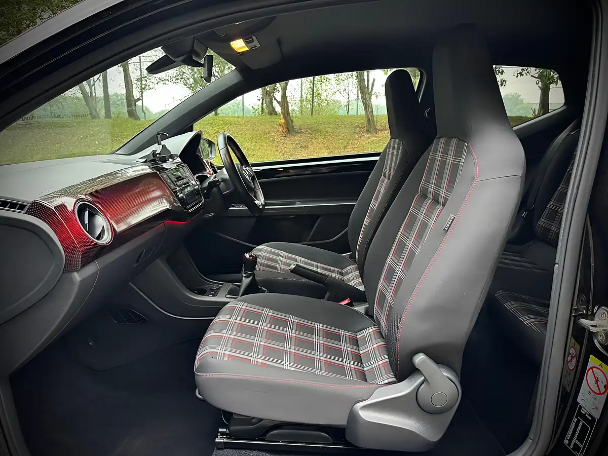 Used 2018 Volkswagen Up! GTI Black - Interior and Exterior details 19