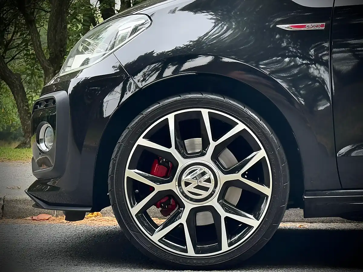 Used 2018 Volkswagen Up! GTI Black - Interior and Exterior details 7