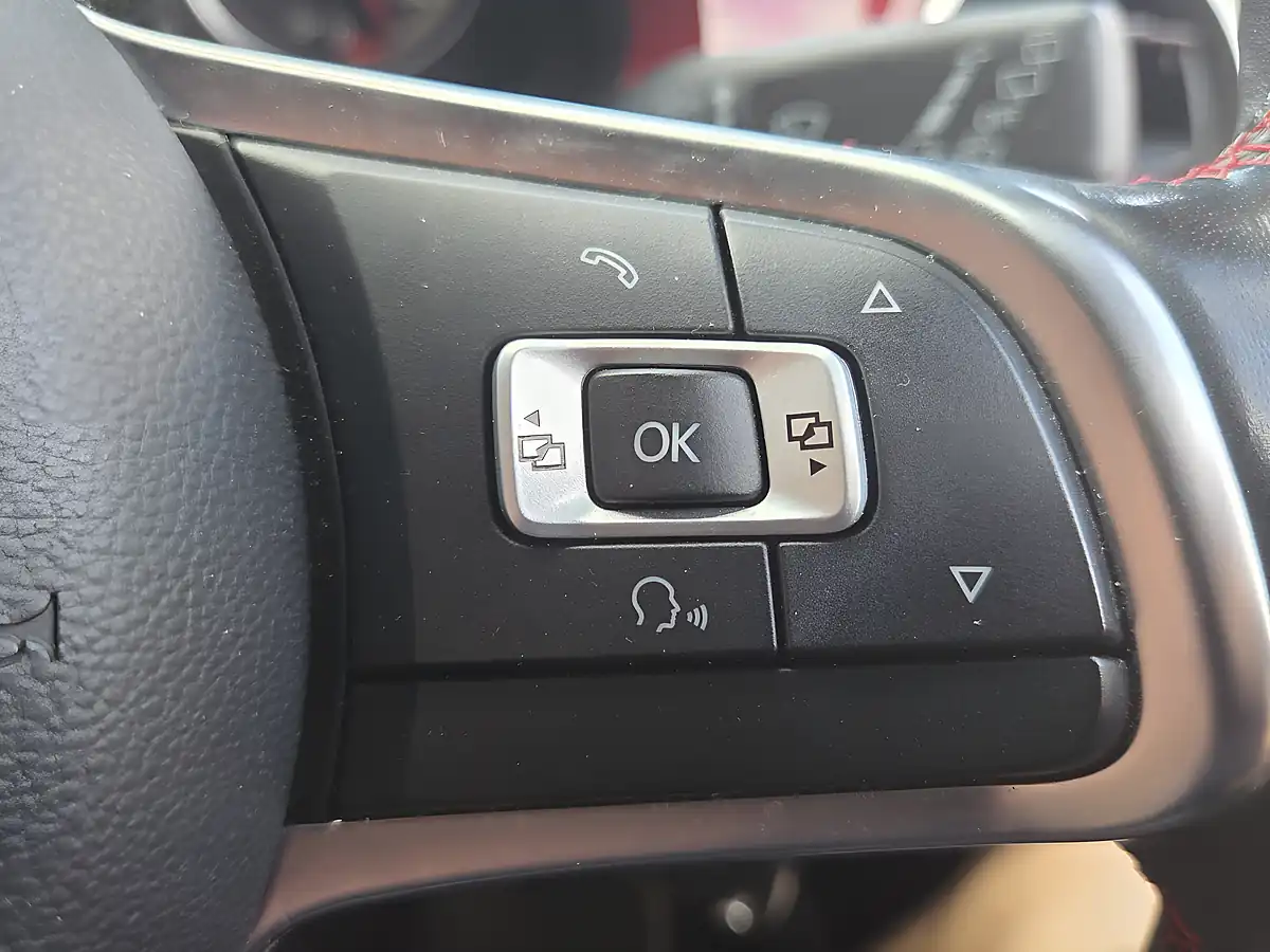 Used 2018 Volkswagen Up! GTI Red - Interior and Exterior details 14
