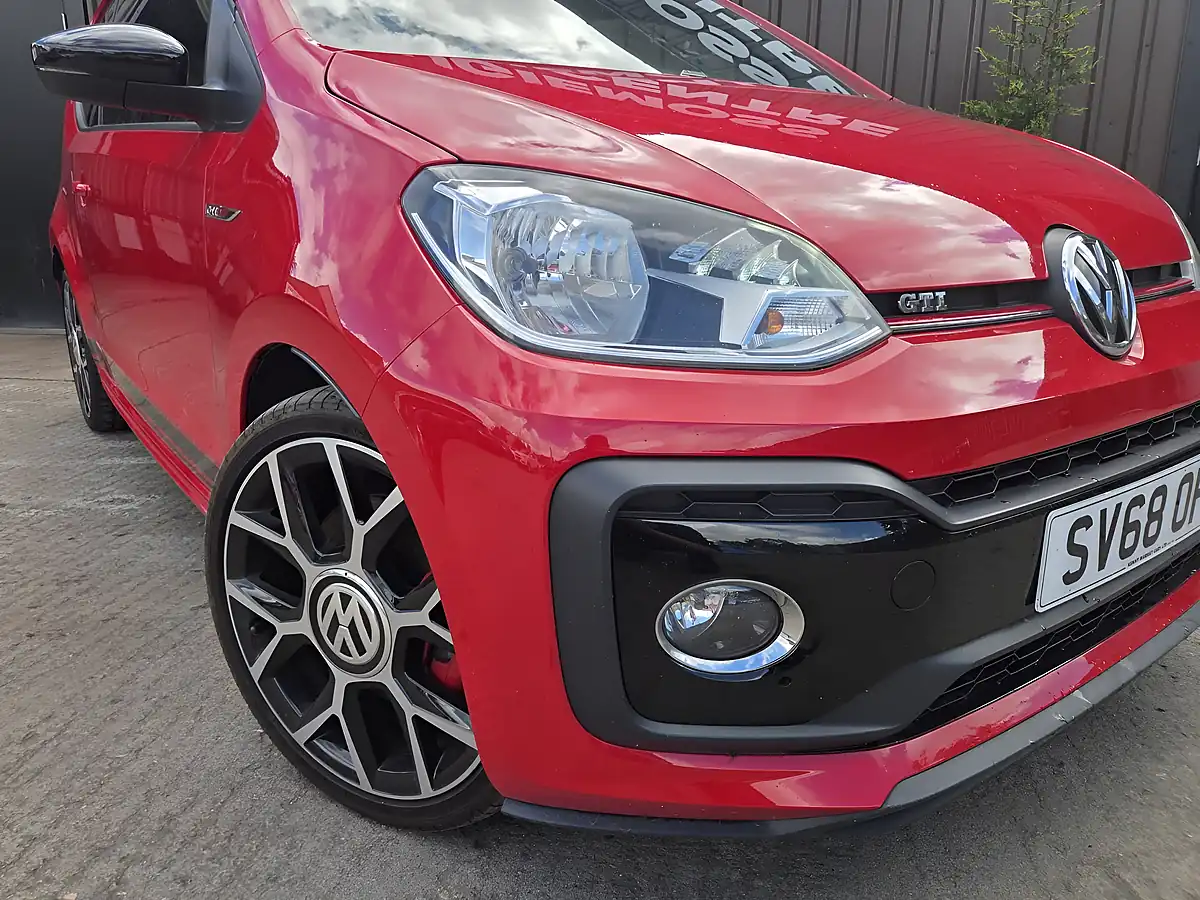 Used 2018 Volkswagen Up! GTI Red - Interior and Exterior details 2