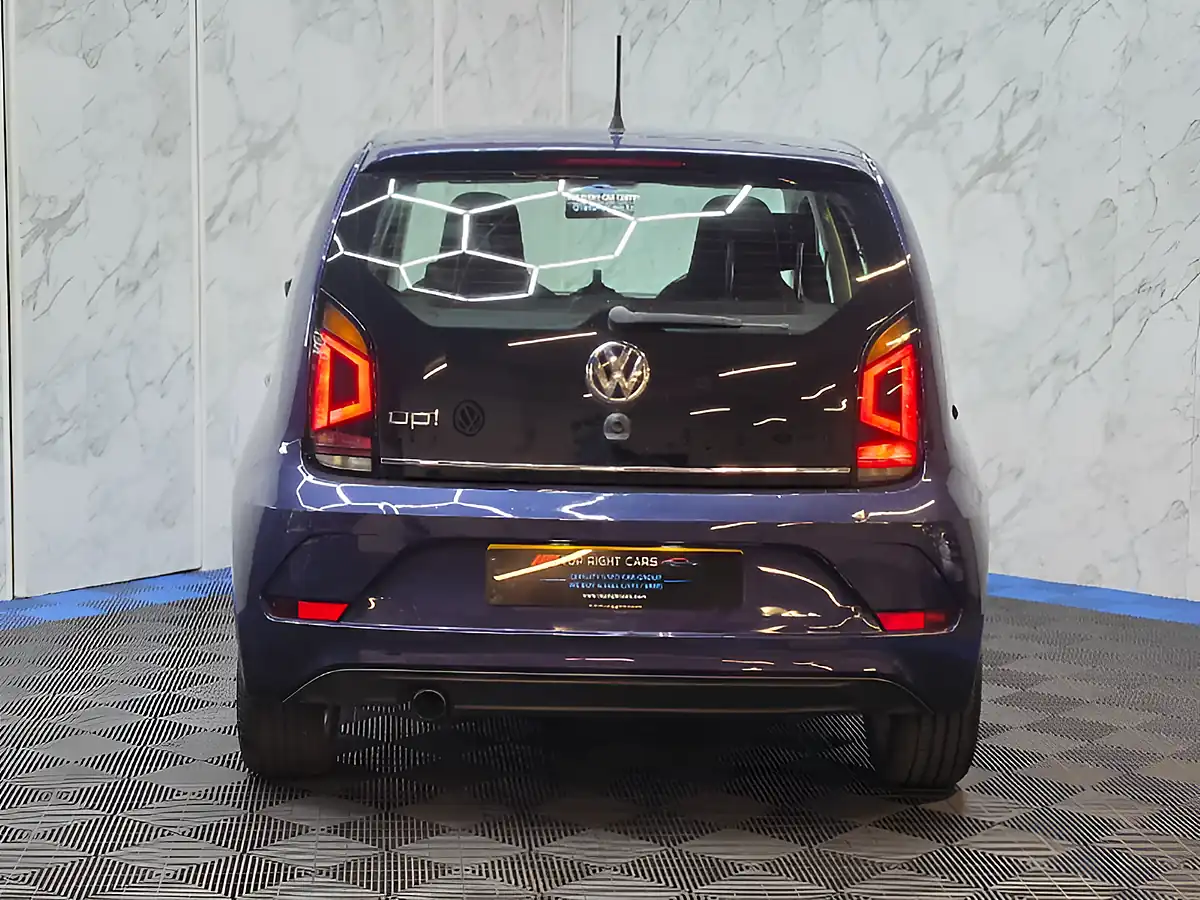 Used 2018 Volkswagen Up! High Up Blue - Interior and Exterior details 6