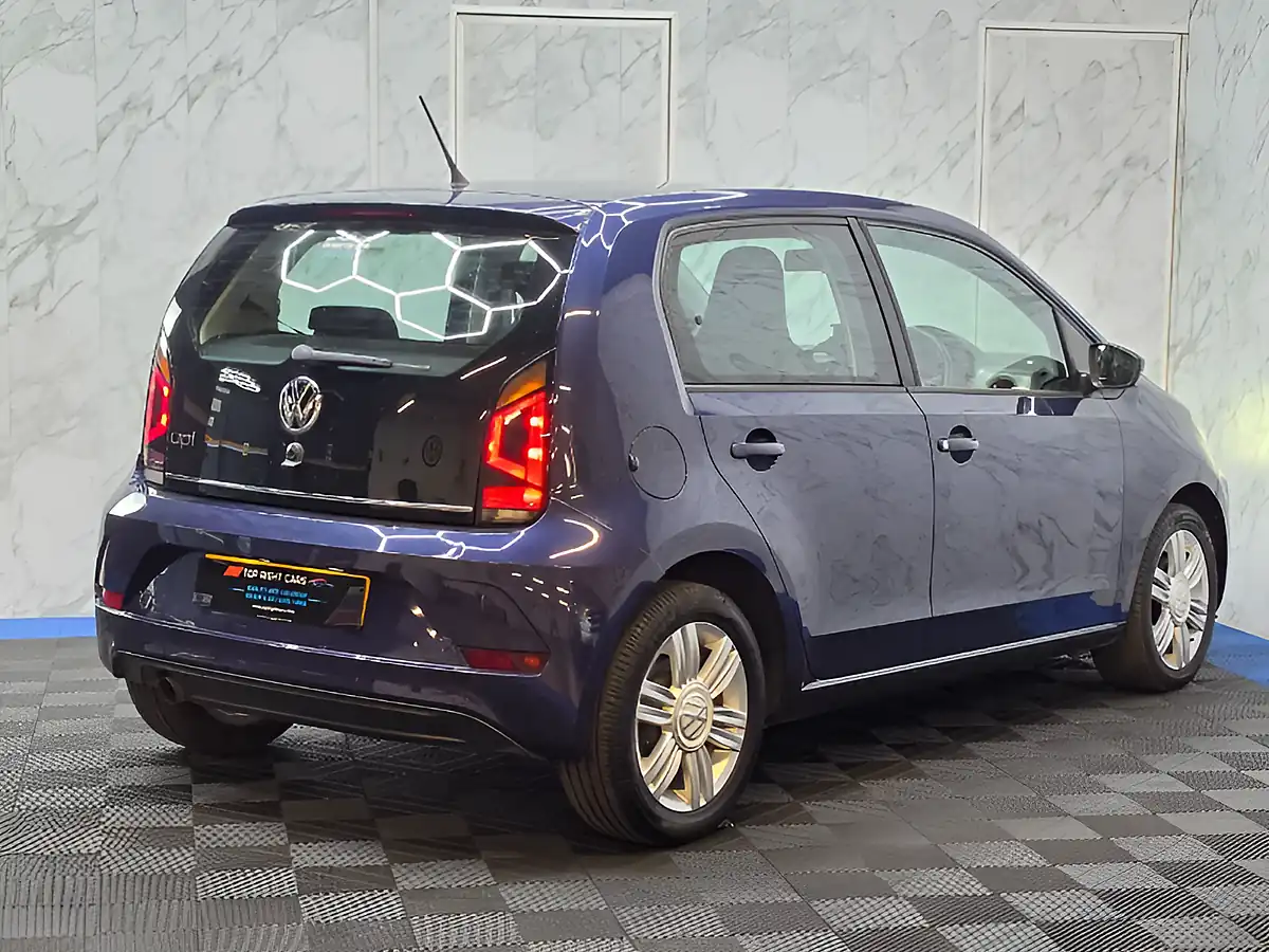 Used 2018 Volkswagen Up! High Up Blue - Interior and Exterior details 9