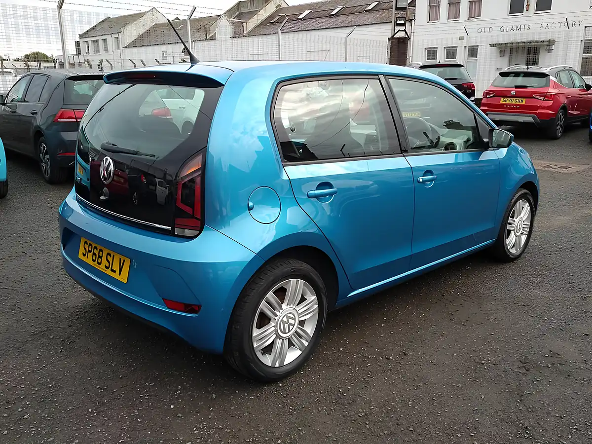 Used 2018 Volkswagen Up! High Up! Blue - Interior and Exterior details 7