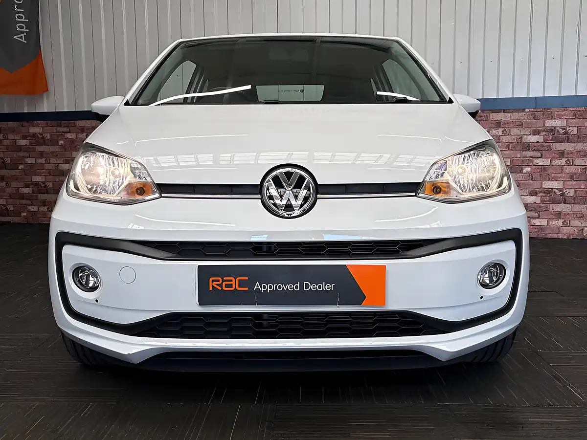 Used 2018 Volkswagen Up! High Up! Pure White - Interior and Exterior details 6