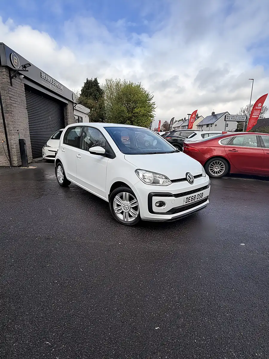 Used 2018 Volkswagen Up High Up White - Front View