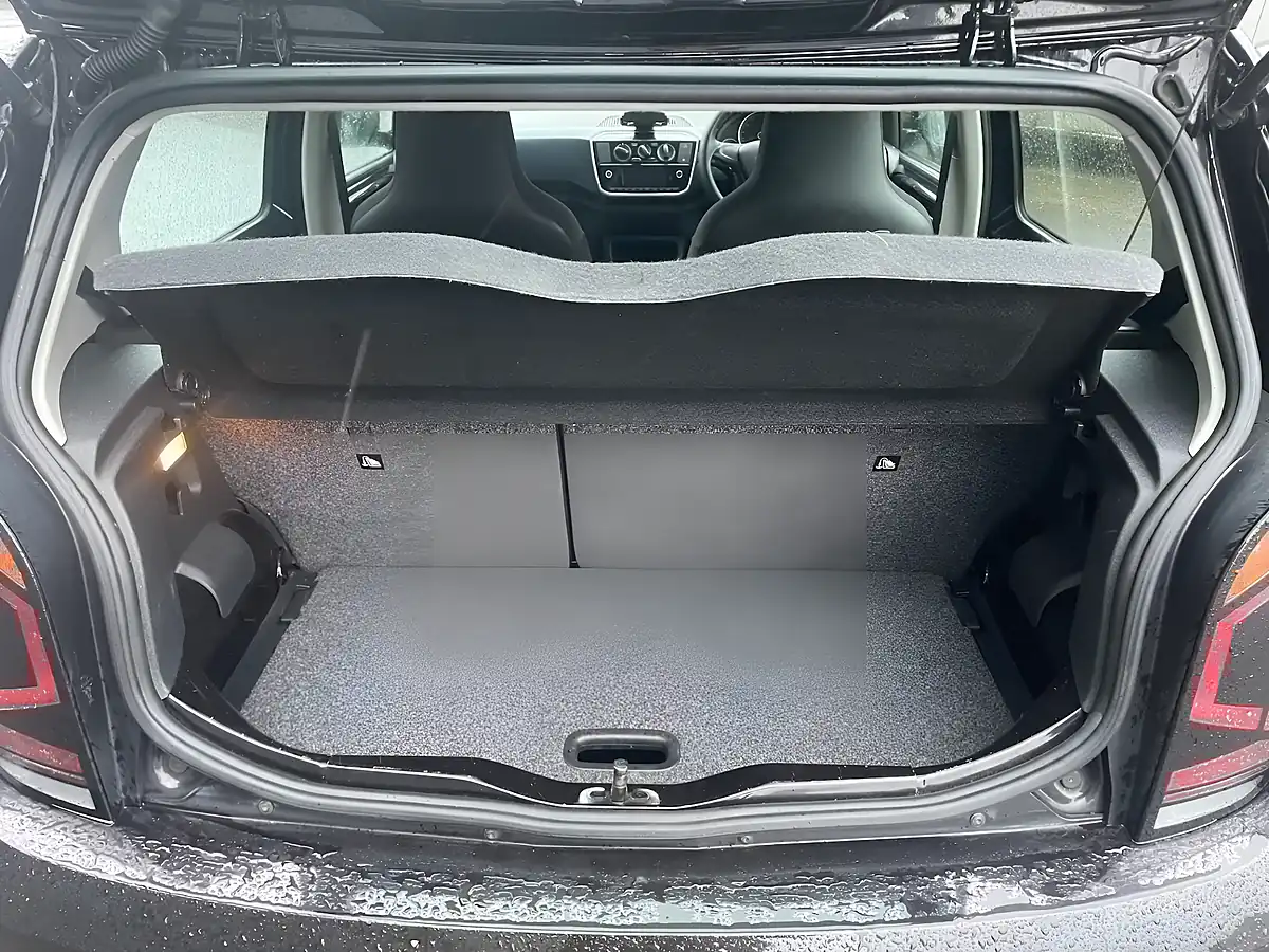 Used 2018 Volkswagen Up! Move Up Black - Interior and Exterior details 12