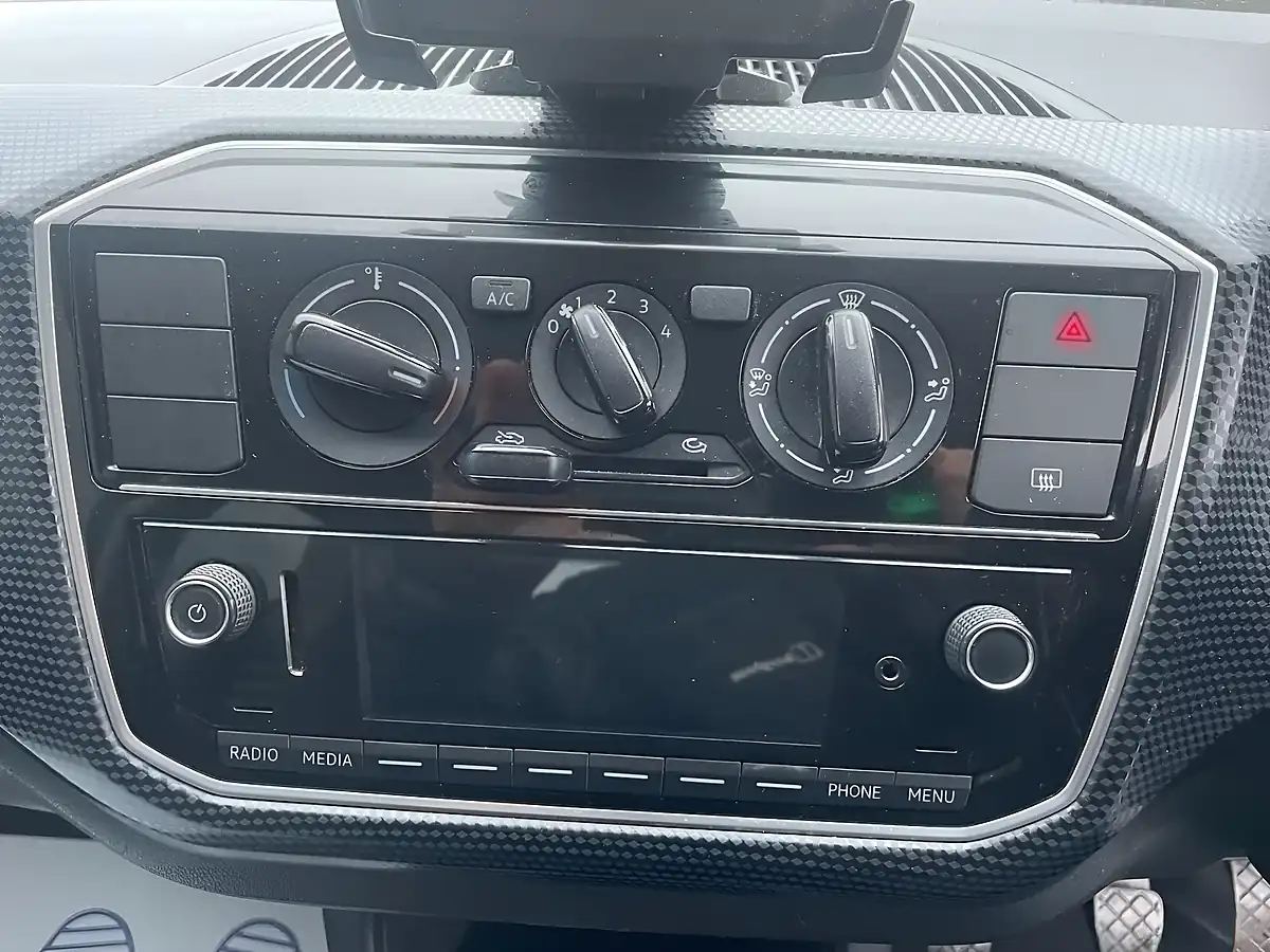 Used 2018 Volkswagen Up! Move Up Black - Interior and Exterior details 15
