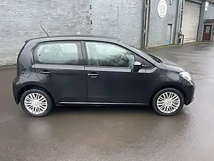 Used 2018 Volkswagen Up! Move Up Black - Interior and Exterior details 4