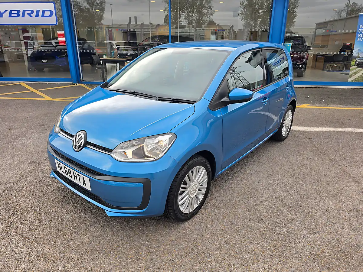 Used 2018 Volkswagen Up! Move Up! Blue - Interior and Exterior details 3