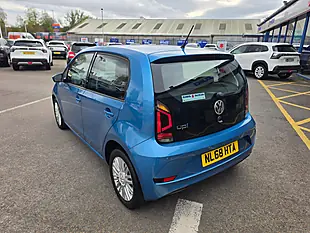 Used 2018 Volkswagen Up! Move Up! Blue - Interior and Exterior details 9