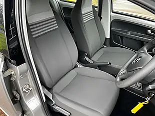 Used 2018 Volkswagen Up Move Up! Silver - Interior and Exterior details 8