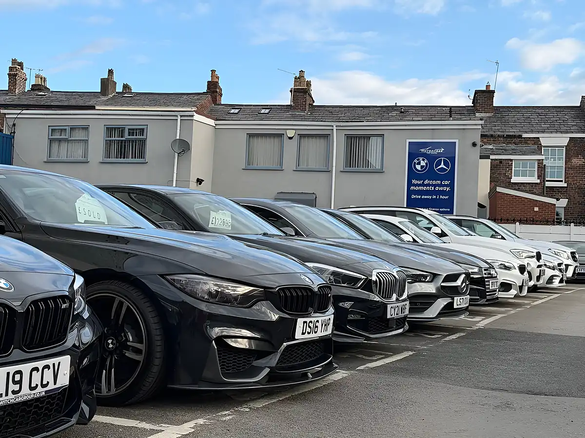 Used 2018 Volkswagen Up! Move Up! Tornado Red - Interior and Exterior details 7
