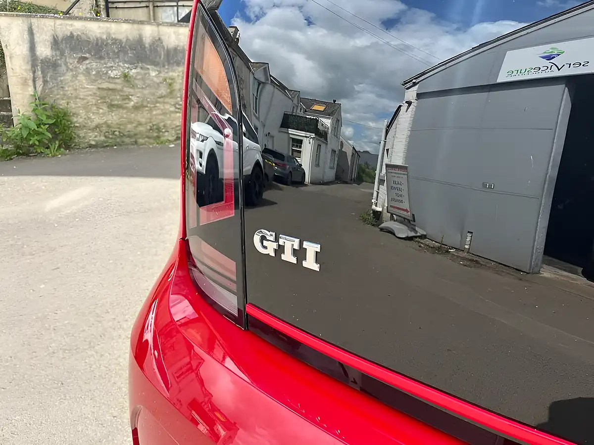 Used 2018 Volkswagen Up Up! GTI Red - Interior and Exterior details 13