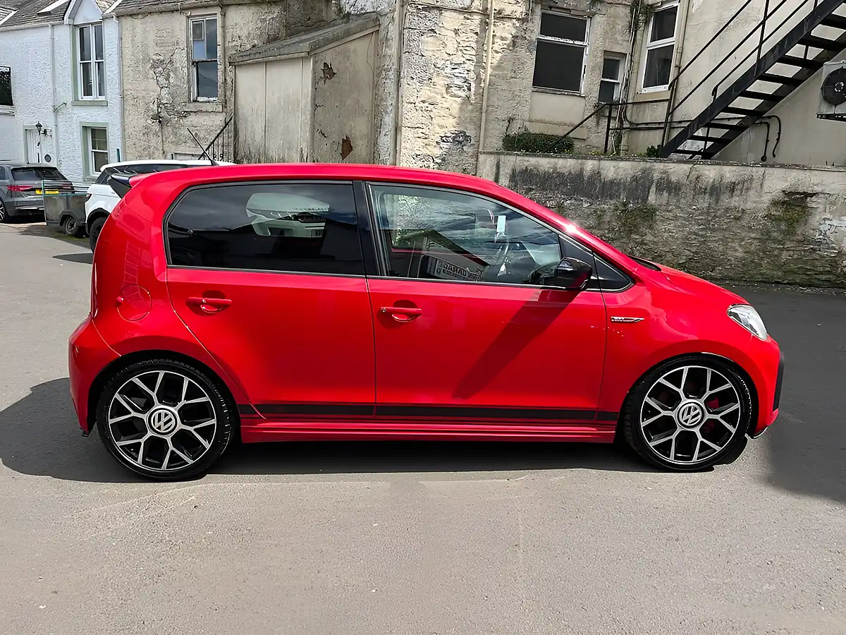 Used 2018 Volkswagen Up Up! GTI Red - Interior and Exterior details 9