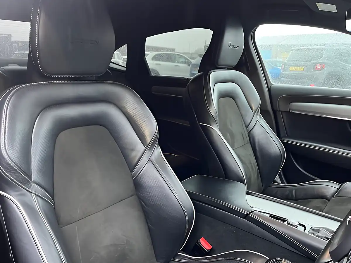 Used 2018 Volvo S90 R-Design Black - Interior and Exterior details 16