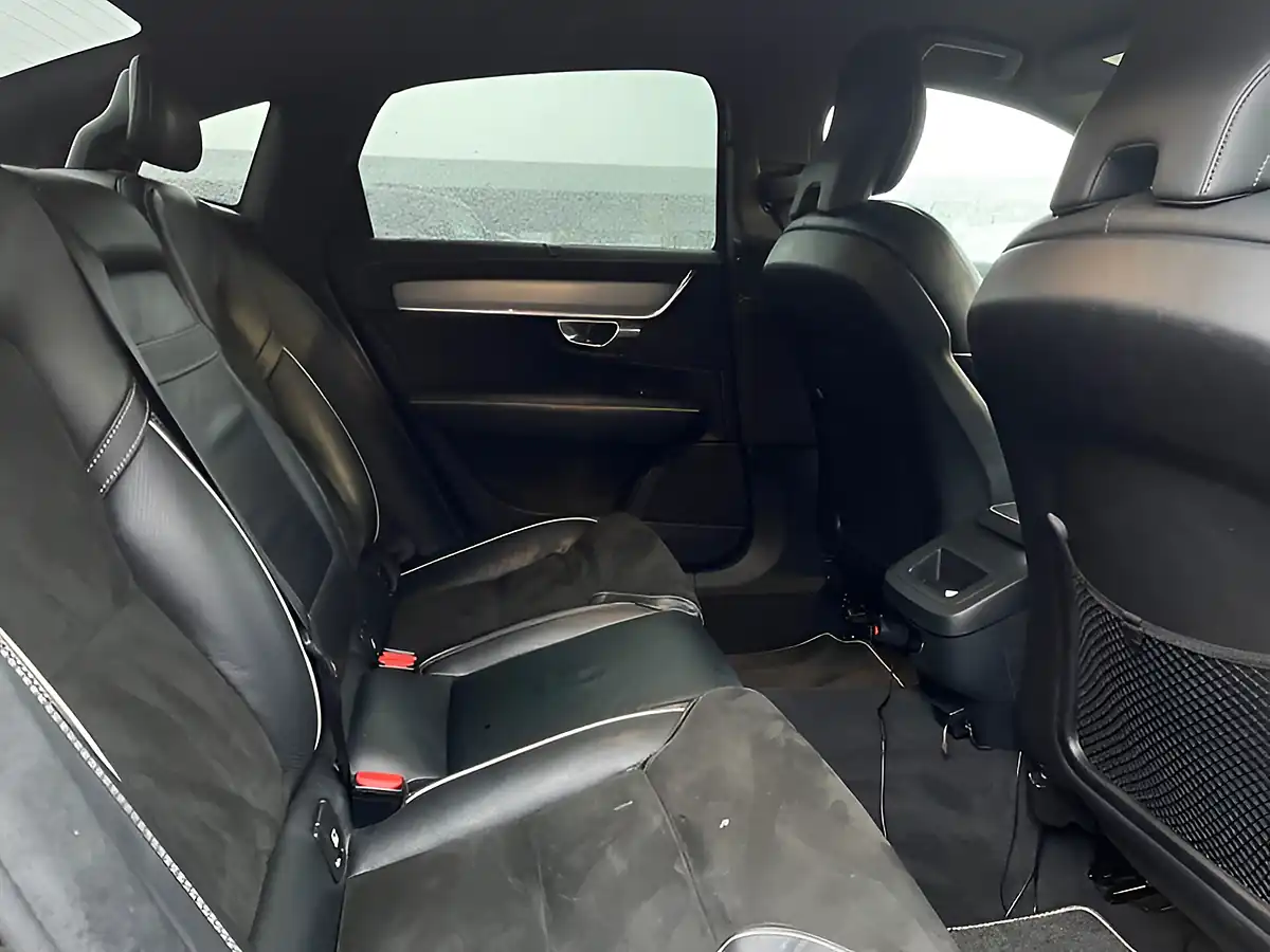 Used 2018 Volvo S90 R-Design Black - Interior and Exterior details 18
