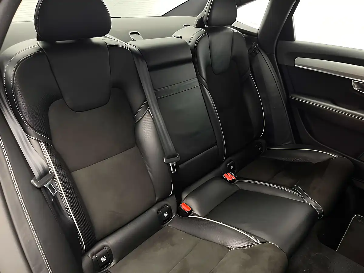 Used 2018 Volvo S90 R-Design Grey - Interior and Exterior details 13