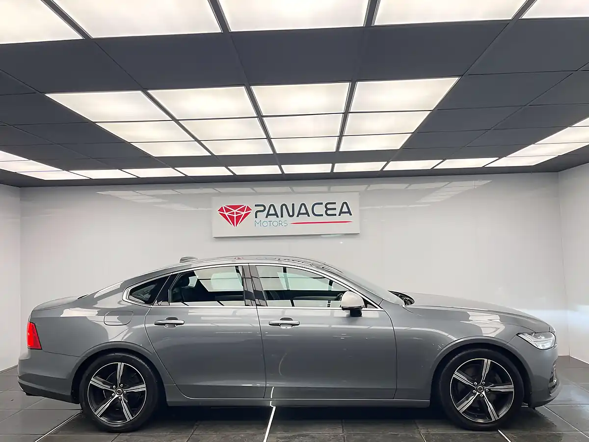 Used 2018 Volvo S90 R-Design Grey - Interior and Exterior details 2