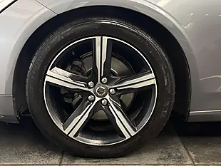 Used 2018 Volvo S90 R-Design Grey - Interior and Exterior details 20