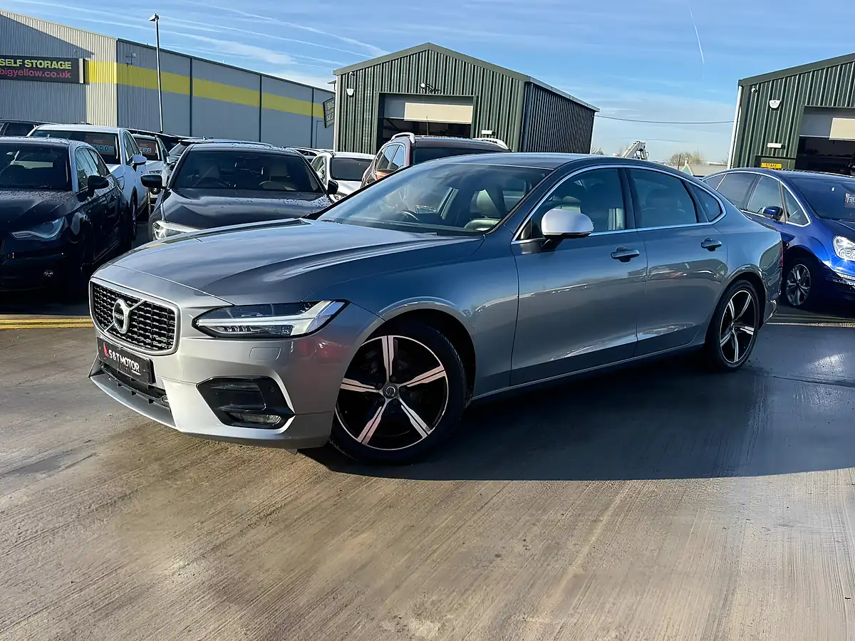 Used 2018 Volvo S90 R-Design Grey - Interior and Exterior details 6