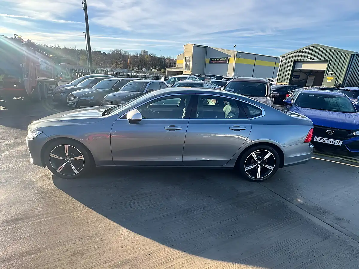 Used 2018 Volvo S90 R-Design Grey - Interior and Exterior details 8