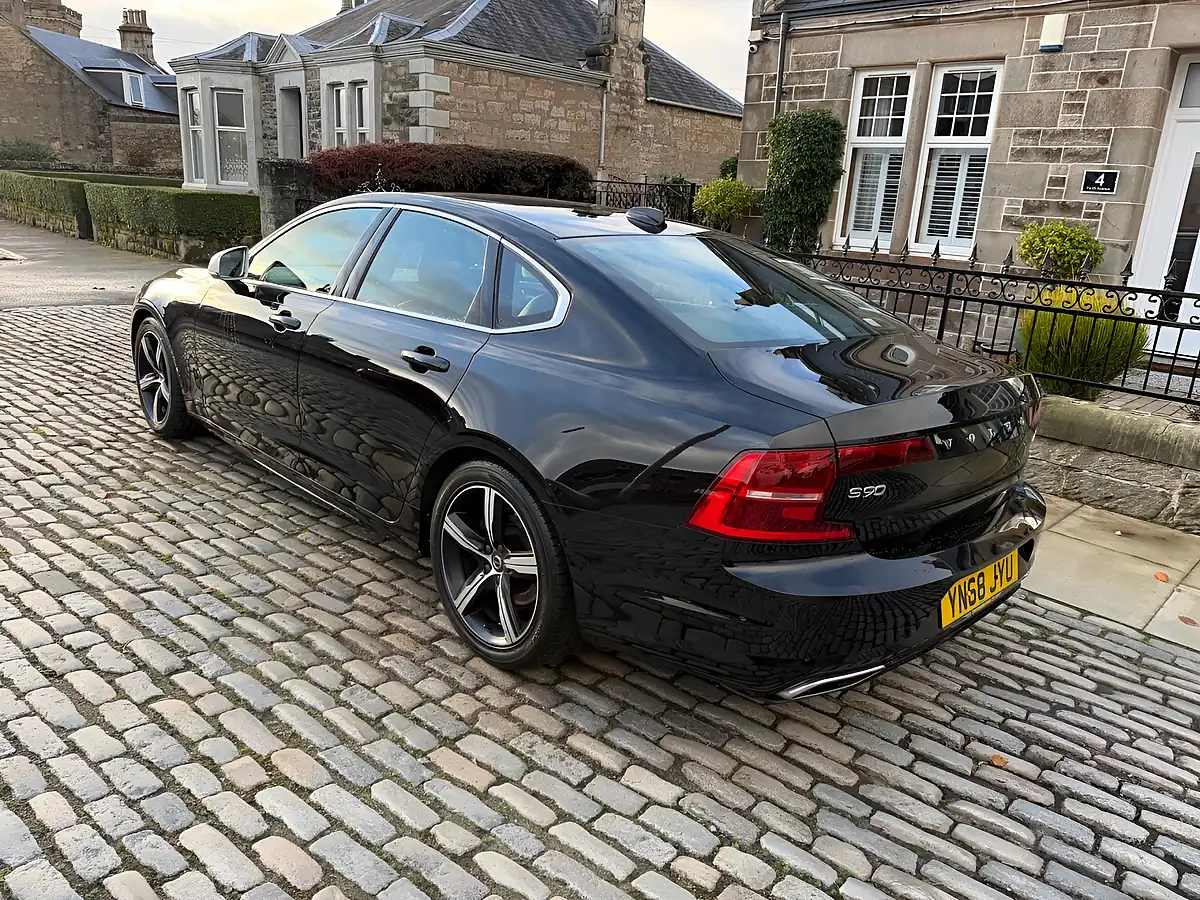 Used 2018 Volvo S90 R-Design Onyx Black - Interior and Exterior details 11