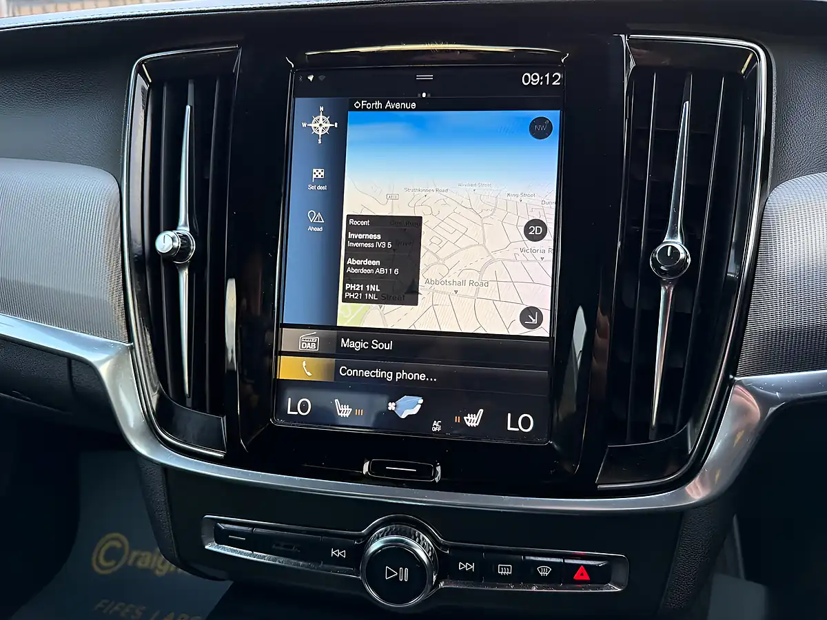 Used 2018 Volvo S90 R-Design Onyx Black - Interior and Exterior details 19