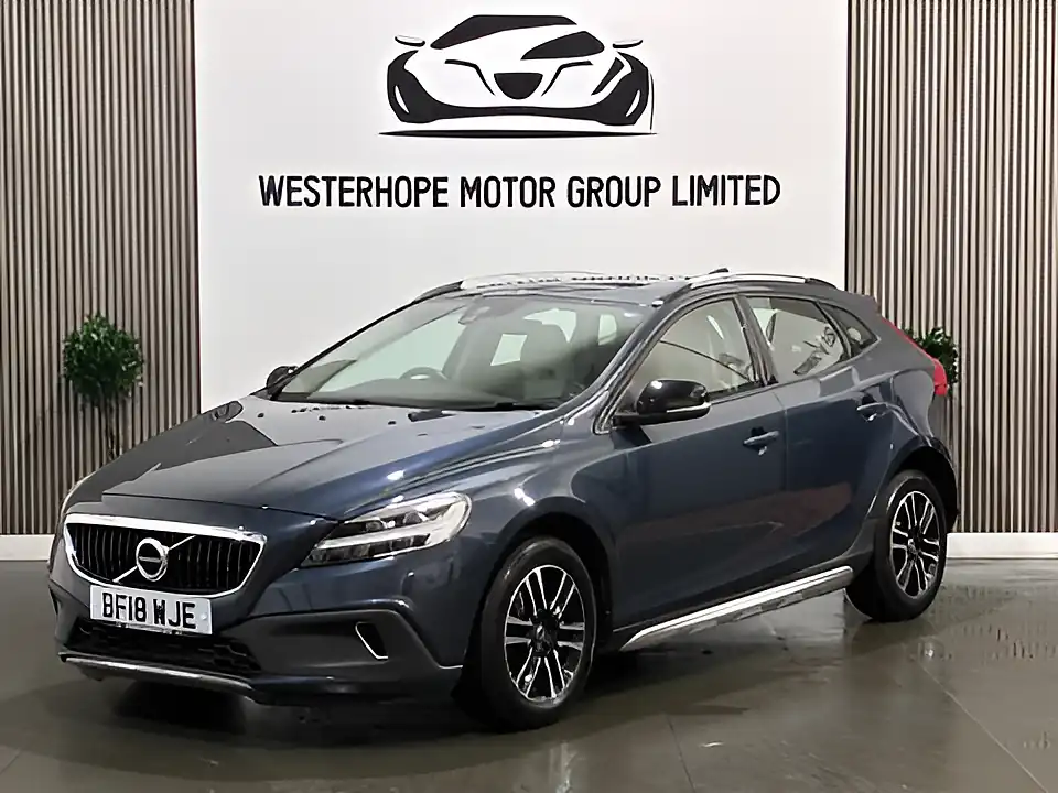 Used 2018 Volvo V40 Cross Country Blue - Interior and Exterior details 10