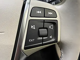 Used 2018 Volvo V40 Cross Country Blue - Interior and Exterior details 14