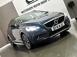 Used 2018 Volvo V40 Cross Country Blue - Interior and Exterior details 18