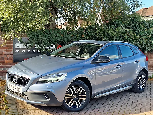 2018 Volvo V40 Cross Country D2