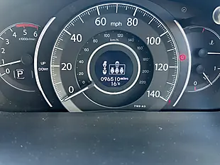 Used 2018 Volvo V40 Cross Country Mussel Blue - Interior and Exterior details 3