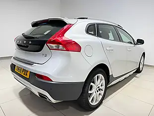 Used 2018 Volvo V40 Cross Country Nav Plus Silver - Interior and Exterior details 8