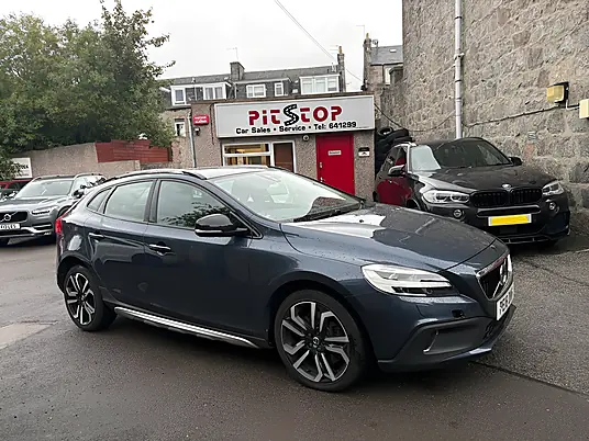 2018 Volvo V40 Cross Country T3 Pro