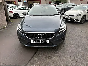 Used 2018 Volvo V40 Cross Country Pro Blue - Interior and Exterior details 11