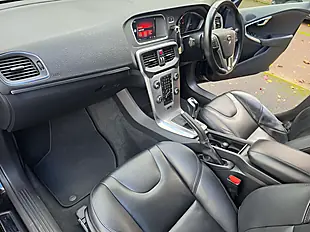 Used 2018 Volvo V40 Inscription Black - Interior and Exterior details 19