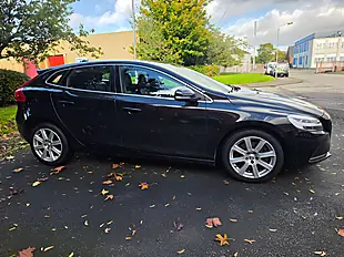 Used 2018 Volvo V40 Inscription Black - Interior and Exterior details 4