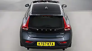 Used 2018 Volvo V40 Inscription Blue - Interior and Exterior details 6