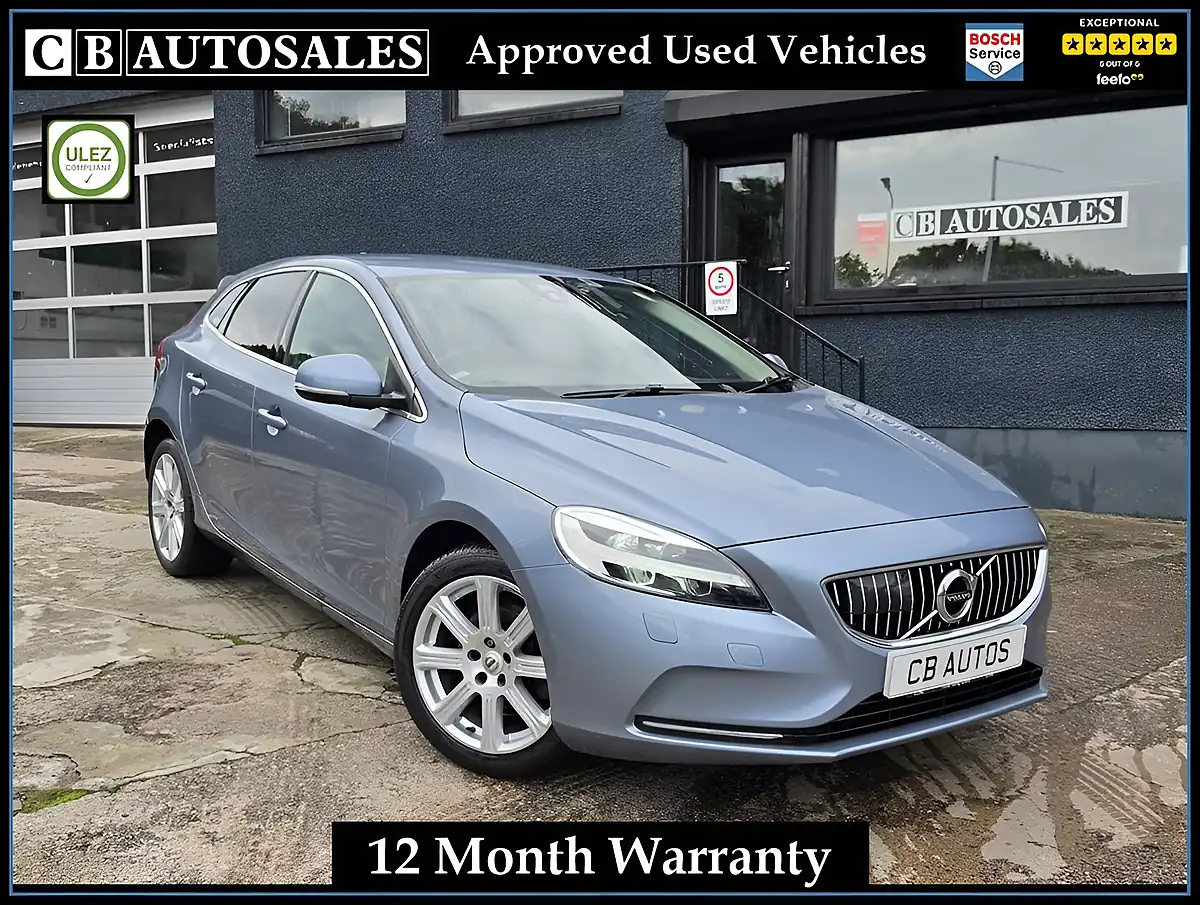 Used 2018 Volvo V40 Inscription Blue - Front View